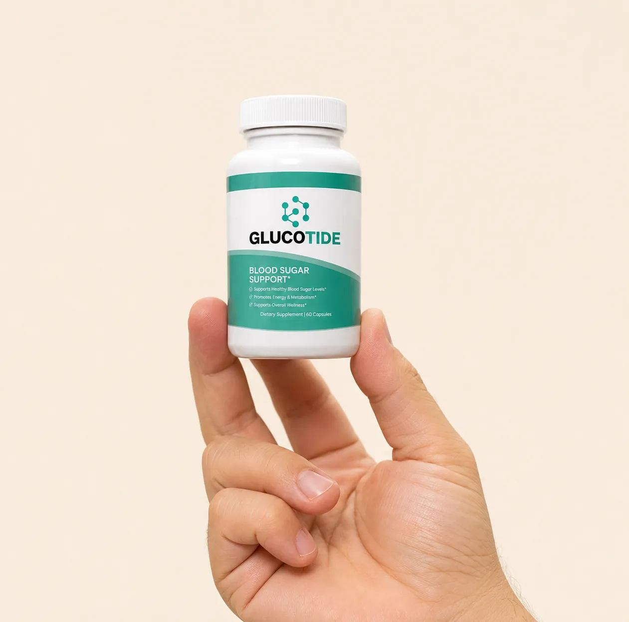 Glucotide — the package held in a hand